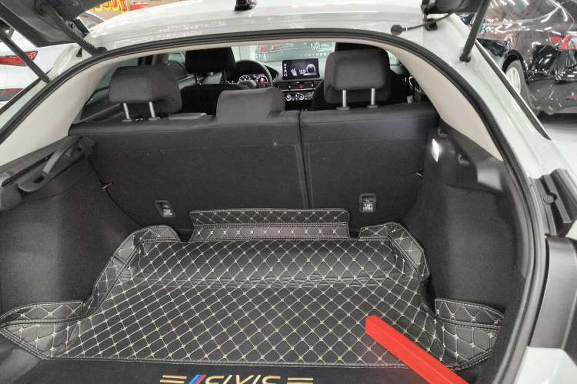 Used Honda Civic 2023 HATCHBACK 2.0L eHEV Extreme Edition Trunk