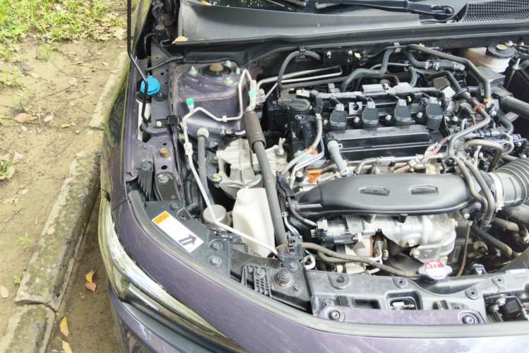 Used Honda Civic 2023 HATCHBACK 240TURBO CVT Extreme Edition Engine Bay Right