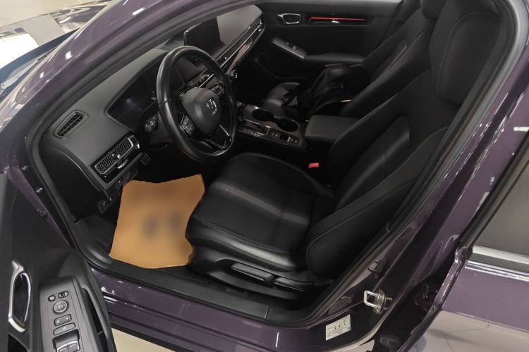 Used Honda Civic 2023 HATCHBACK 240TURBO CVT Extreme Edition Interior 3