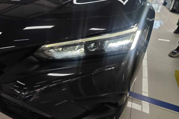 Used Honda Civic 2023 HATCHBACK 240TURBO CVT Extreme Edition Left Front Headlight