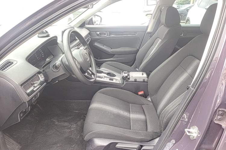 Used Honda Civic 2023 HATCHBACK 240TURBO CVT Zhiyue Edition Left Front Seat