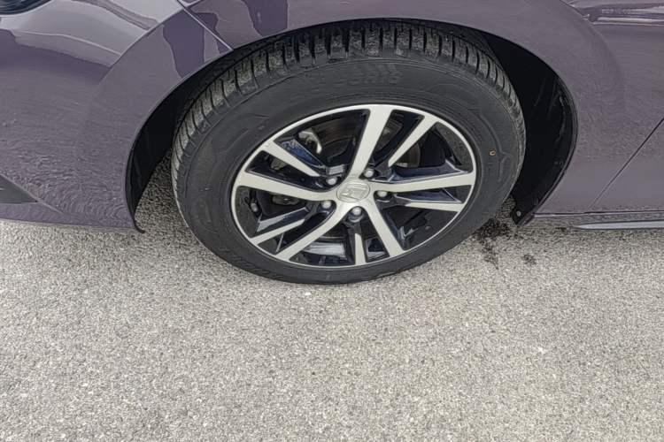 Used Honda Civic 2023 HATCHBACK 240TURBO CVT Zhiyue Edition Left Front Wheel Hub