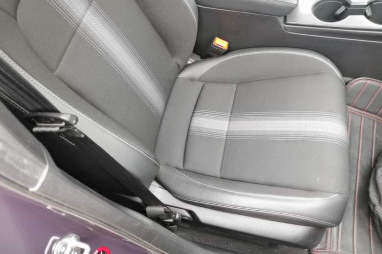 Used Honda Civic 2023 HATCHBACK 240TURBO CVT Extreme Edition Right Front Seat