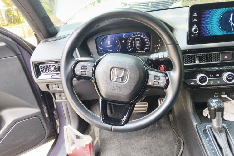 Used Honda Civic 2023 HATCHBACK 240TURBO CVT Extreme Edition Steering Wheel
