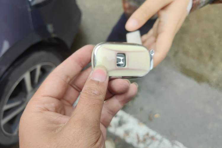 Used Honda Civic 2023 HATCHBACK 240TURBO CVT Zhiyue Edition Vehicle Key