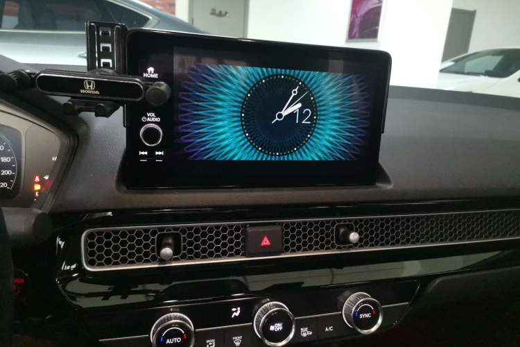Used Honda Civic 2023 2.0L eHEV Sharp Edition Audio And AC Panel