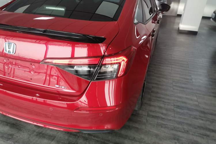 Used Honda Civic 2023 2.0L eHEV Sharp Edition Exterior 6
