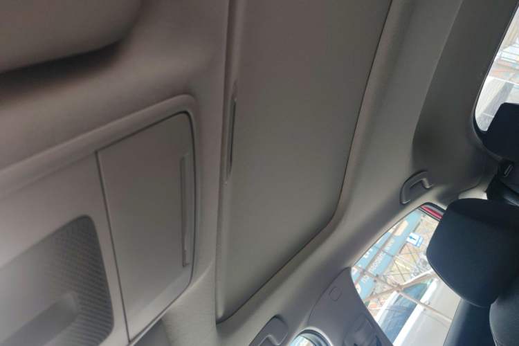 Used Honda Civic 2023 HATCHBACK 240TURBO CVT Zhiyue Edition Headliner
