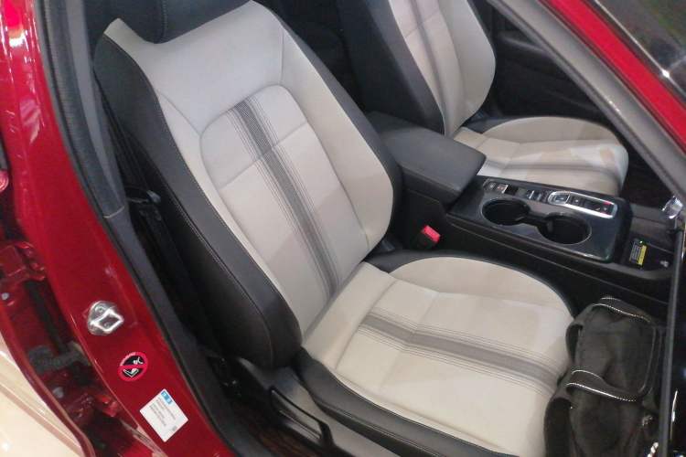 Used Honda Civic 2023 2.0L eHEV Sharp Edition Right Front Seat