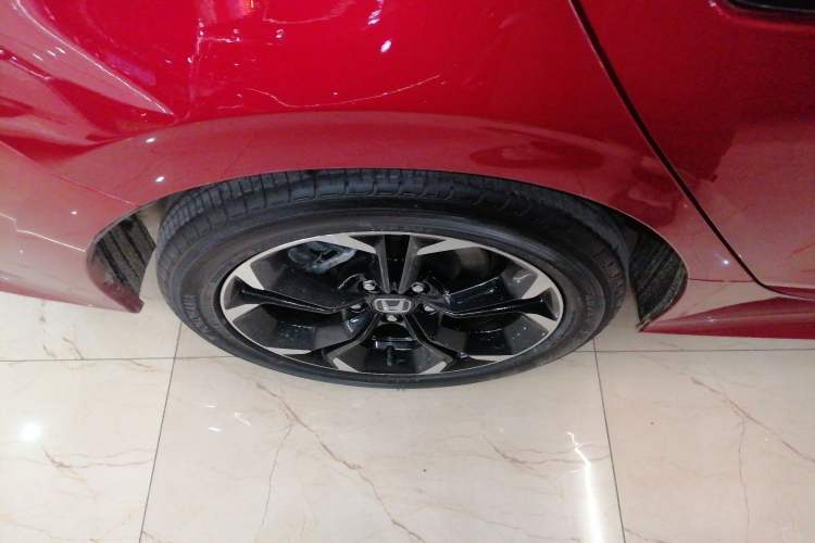 Used Honda Civic 2023 2.0L eHEV Sharp Edition Right Rear Wheel Hub