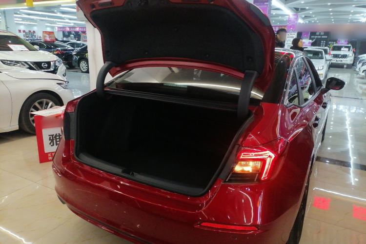 Used Honda Civic 2023 2.0L eHEV Sharp Edition Trunk
