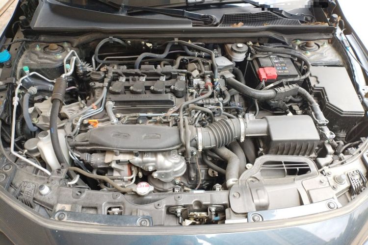 Used Honda Civic 2023 240TURBO CVT Dynamic Edition Engine Bay