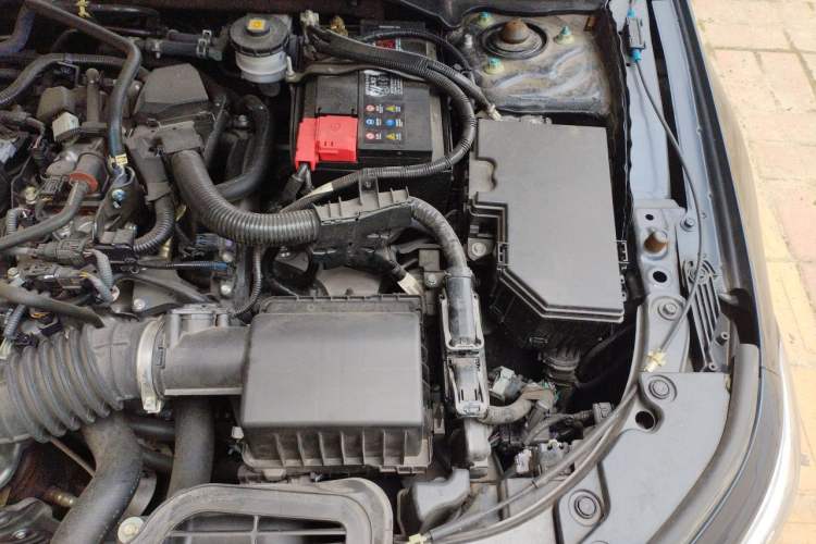 Used Honda Civic 2023 240TURBO CVT Dynamic Edition Engine Bay Left