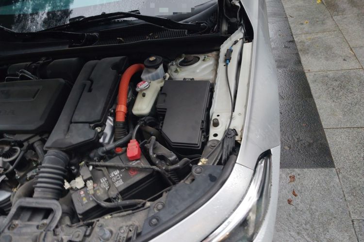 Used Honda Civic 2023 2.0L eHEV Pioneer Edition Engine Bay Left
