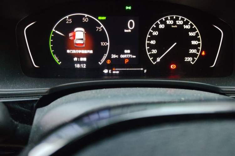 Used Honda Civic 2023 2.0L eHEV Pioneer Edition Odometer Close Up