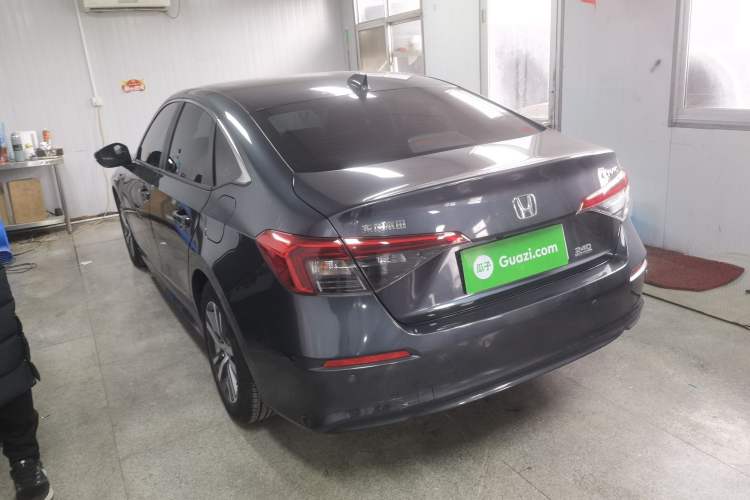 Used Honda Civic 2023 240TURBO CVT Dynamic Edition Rear Left 45 Deg