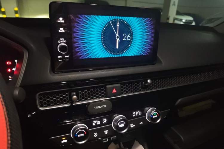 Used Honda Civic 2023 240TURBO CVT Dynamic Edition Audio And AC Panel