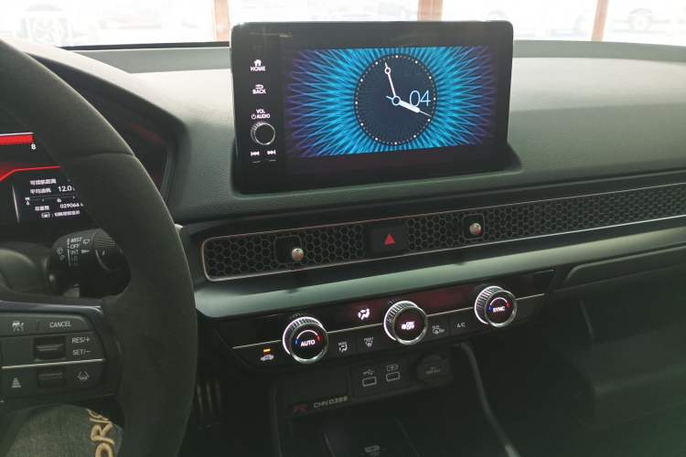 Used Honda Civic 2023 2.0T 420TURBO TYPE R Audio And AC Panel