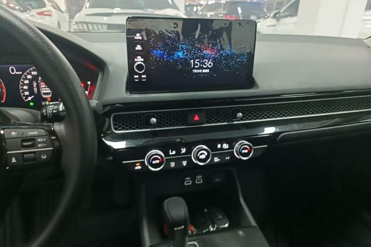 Used Honda Civic 2023 240TURBO CVT Dynamic · Center Stage Special Edition Audio And AC Panel