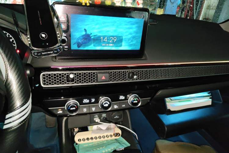 Used Honda Civic 2023 2.0L eHEV Pioneer Edition Audio And AC Panel