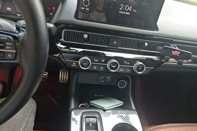 Used Honda Civic 2023 2.0L eHEV Sharp Edition Audio And AC Panel