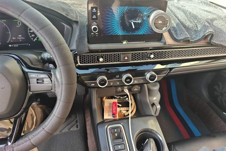 Used Honda Civic 2023 2.0L eHEV Pioneer Edition Audio And AC Panel
