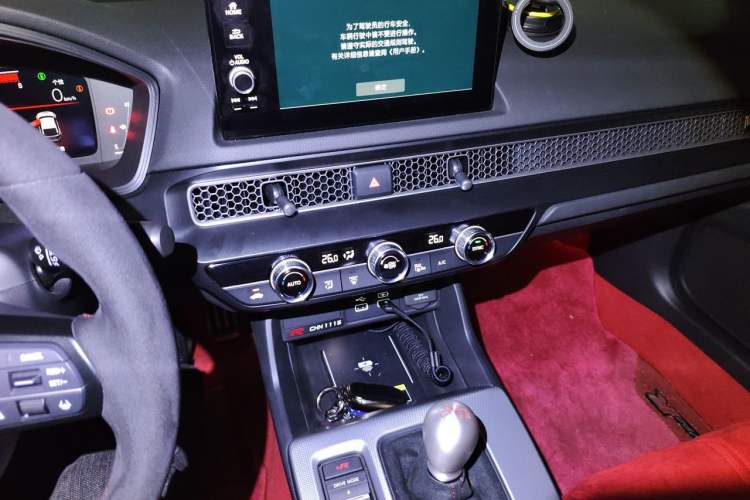 Used Honda Civic 2023 2.0T 420TURBO TYPE R Audio And AC Panel