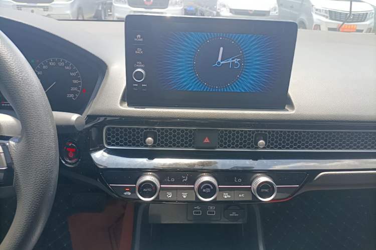 Used Honda Civic 2023 2.0L eHEV Pioneer Edition Audio And AC Panel
