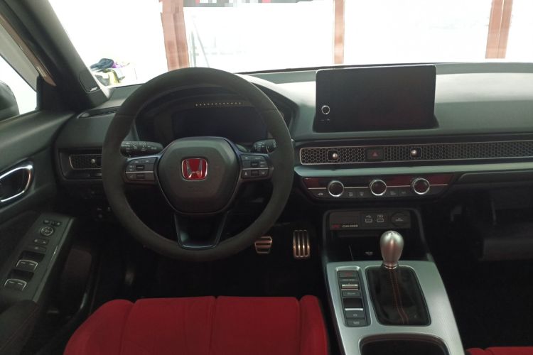 Used Honda Civic 2023 2.0T 420TURBO TYPE R Center Console