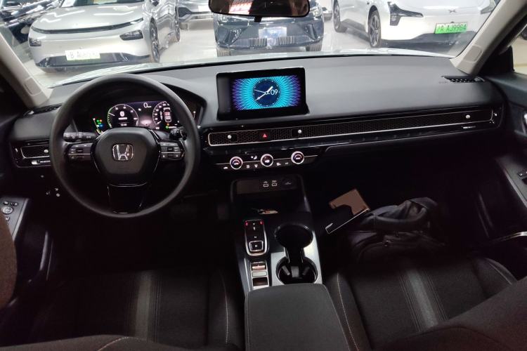 Used Honda Civic 2023 HATCHBACK 2.0L eHEV Extreme Edition Center Console