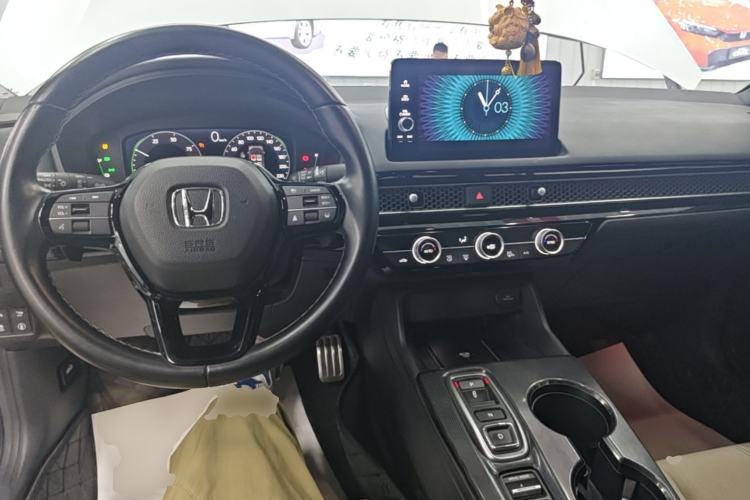 Used Honda Civic 2023 2.0L eHEV Sharp Edition Center Console