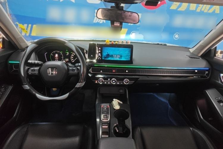 Used Honda Civic 2023 2.0L eHEV Pioneer Edition Center Console