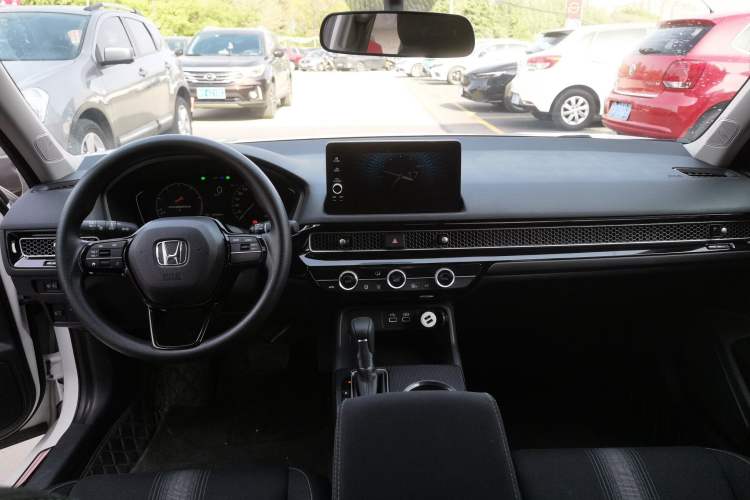 Used Honda Civic 2023 HATCHBACK 240TURBO CVT Zhiyue Edition Center Console