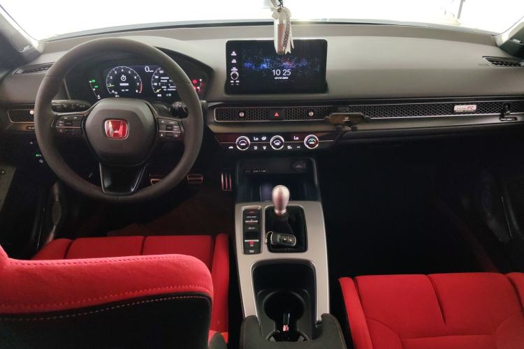 Used Honda Civic 2023 2.0T 420TURBO TYPE R Center Console
