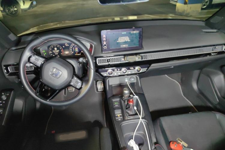 Used Honda Civic 2023 HATCHBACK 240TURBO Manual Extreme Edition Center Console