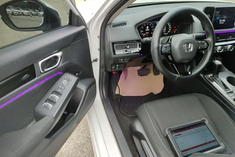 Used Honda Civic 2023 240TURBO CVT Dynamic Edition Driver Seat