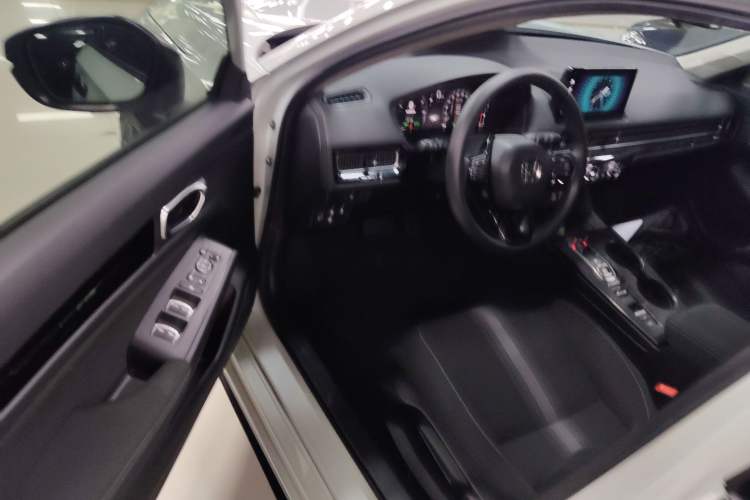 Used Honda Civic 2023 HATCHBACK 2.0L eHEV Extreme Edition Driver Seat