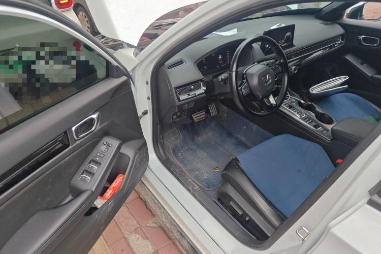 Used Honda Civic 2023 HATCHBACK 2.0L eHEV Extreme Control Edition Driver Seat
