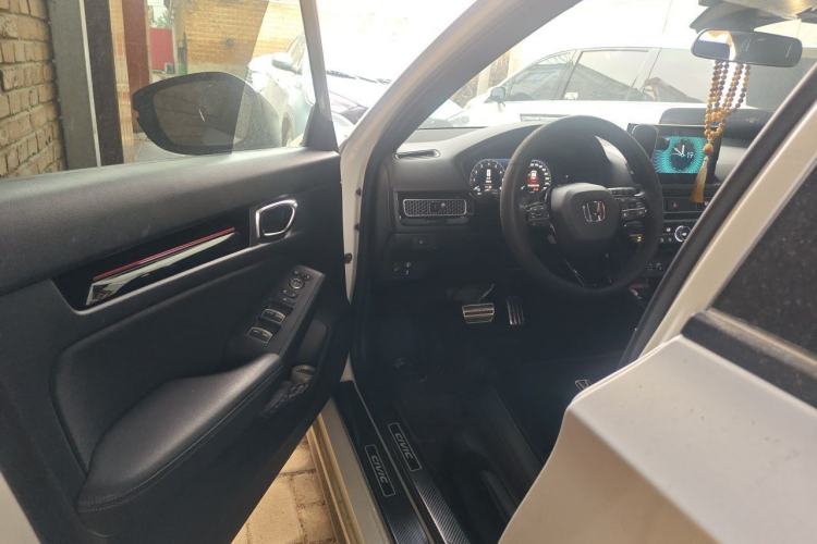 Used Honda Civic 2023 HATCHBACK 240TURBO CVT Extreme Edition Driver Seat
