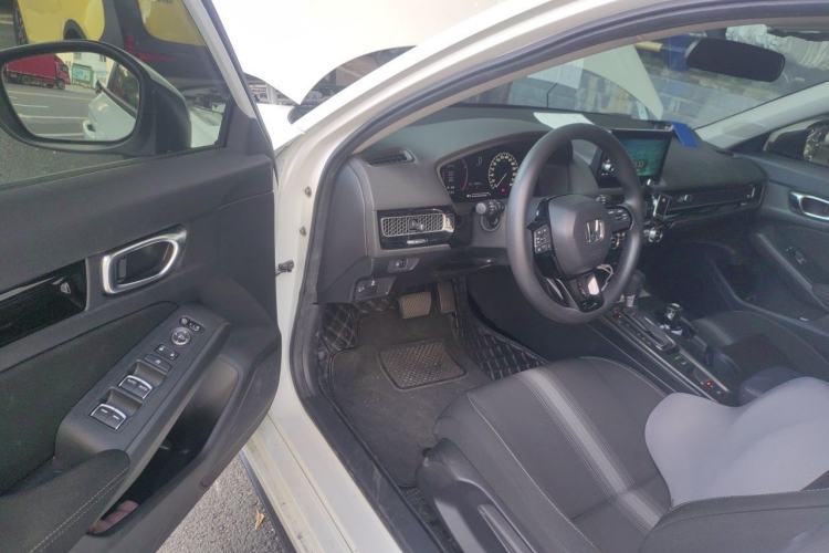 Used Honda Civic 2023 HATCHBACK 240TURBO CVT Zhiyue Edition Driver Seat