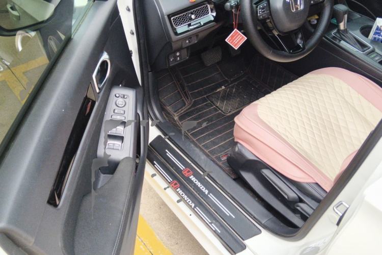 Used Honda Civic 2023 240TURBO CVT Dynamic Edition Driver Seat