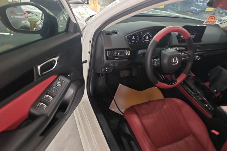 Used Honda Civic 2023 240TURBO CVT Dynamic Edition Driver Seat