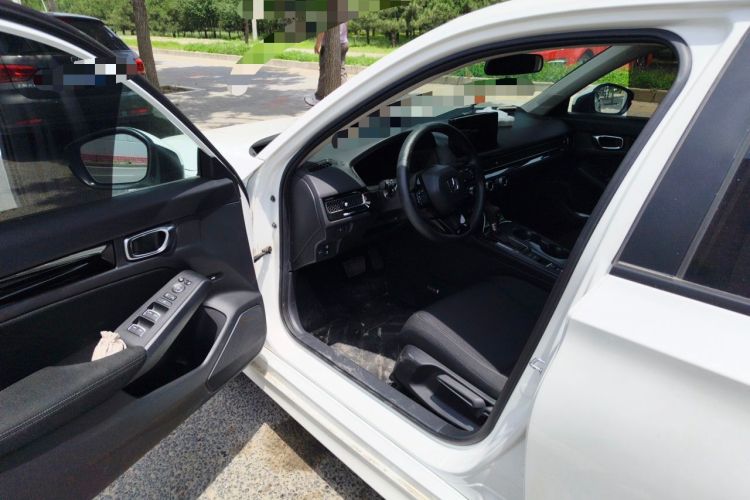 Used Honda Civic 2023 240TURBO CVT Dynamic Edition Driver Seat