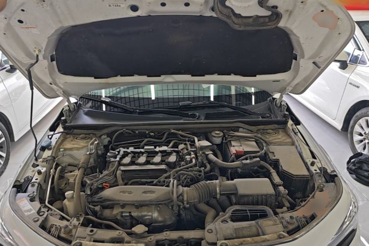 Used Honda Civic 2023 240TURBO CVT Dynamic Edition Engine Bay