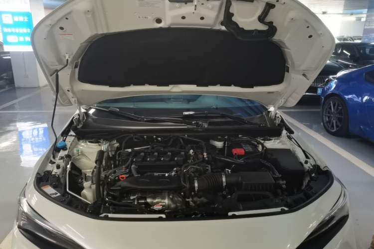 Used Honda Civic 2023 HATCHBACK 240TURBO Manual Extreme Edition Engine Bay