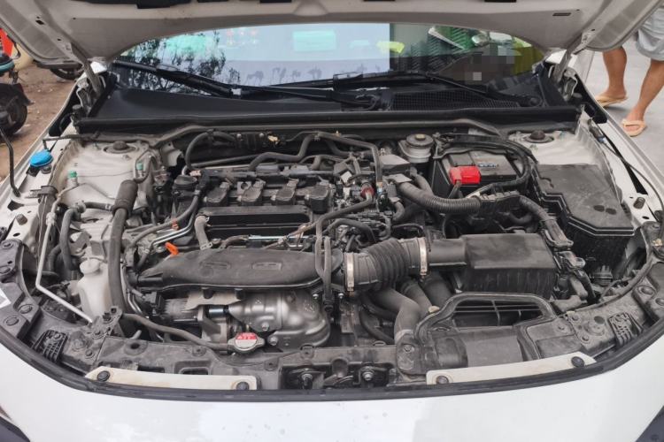 Used Honda Civic 2023 240TURBO CVT Dynamic Edition Engine Bay