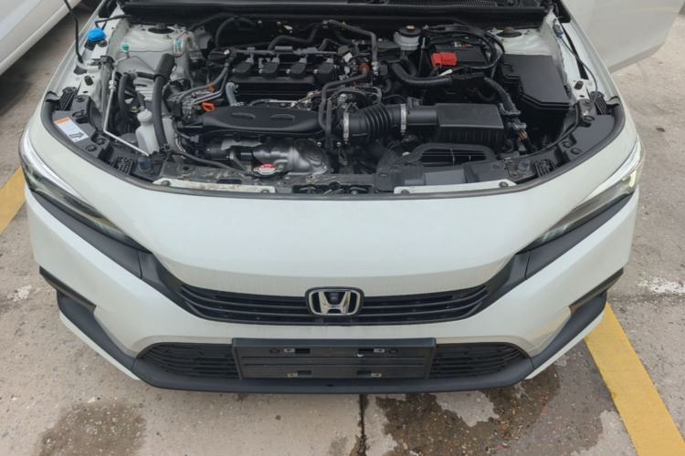 Used Honda Civic 2023 240TURBO CVT Dynamic Edition Engine Bay
