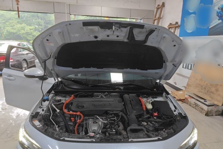 Used Honda Civic 2023 2.0L eHEV Pioneer Edition Engine Bay