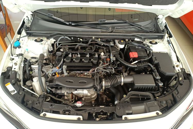Used Honda Civic 2023 240TURBO CVT Dynamic Edition Engine Bay