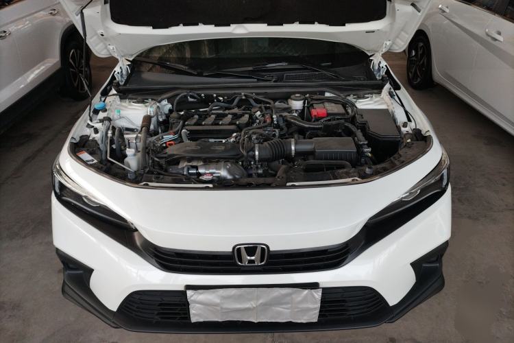 Used Honda Civic 2023 240TURBO CVT Dynamic Edition Engine Bay